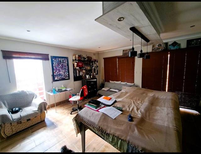 4 BEDROOM HOUSE FOR SALE IN HIGHVELD